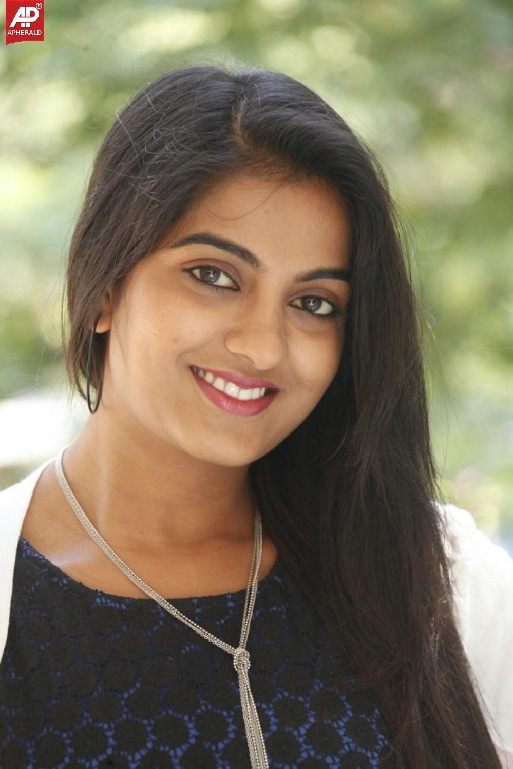 Shruthi Raj Gallery