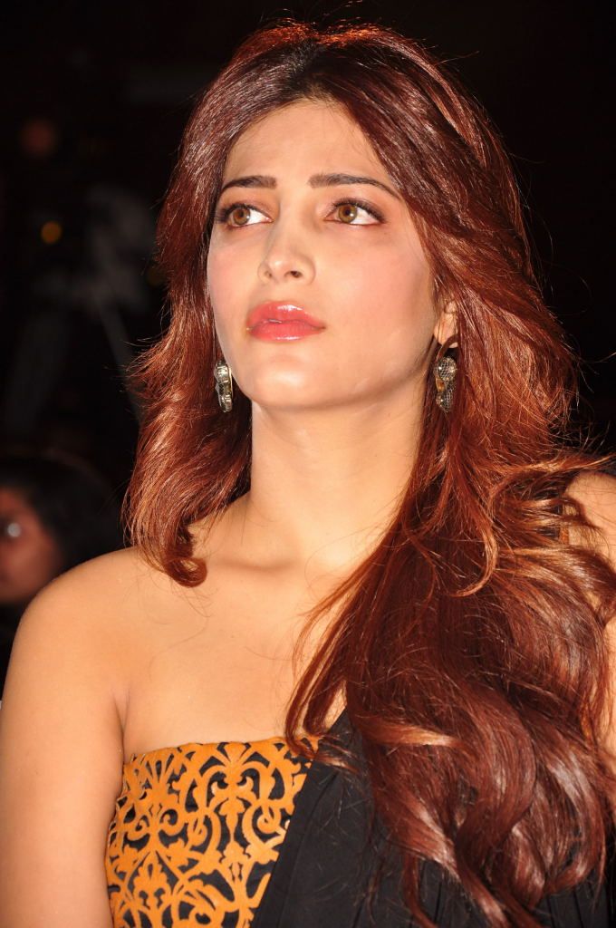 Shruti hassan latest photos @ Balupu music release