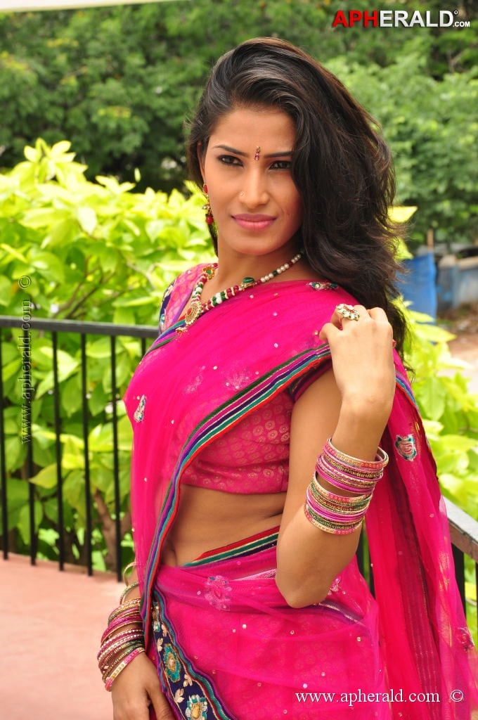 Shruti Hussain Stills