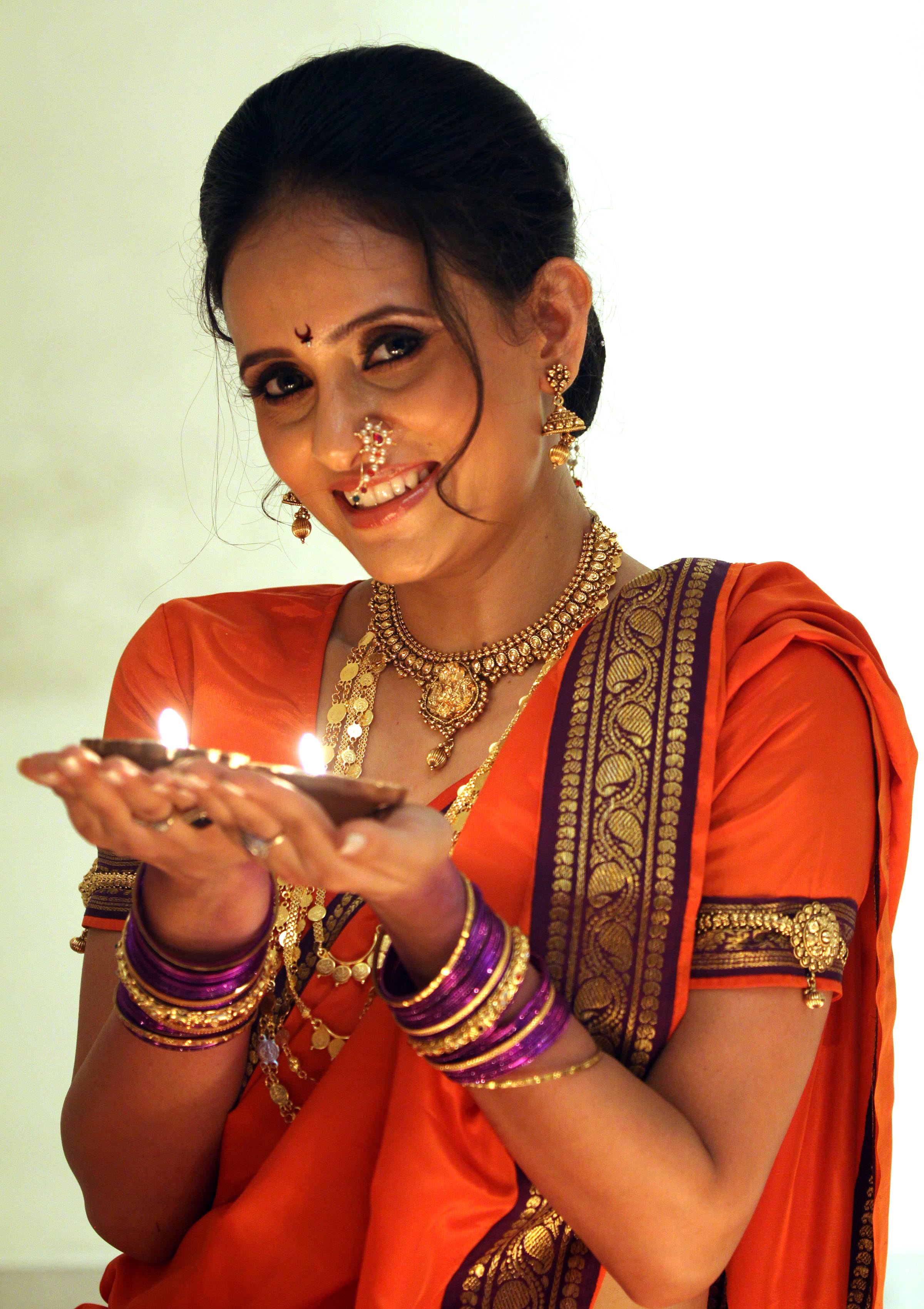 Shweta Khanduri Diwali Special Photo Shoot