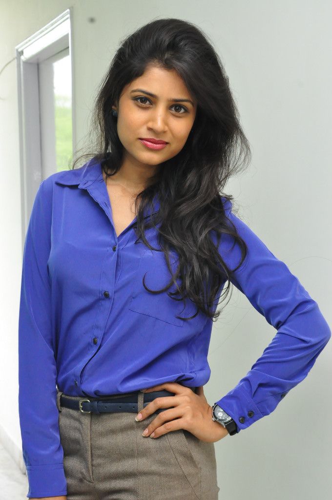Shweta pandit sensuous stills