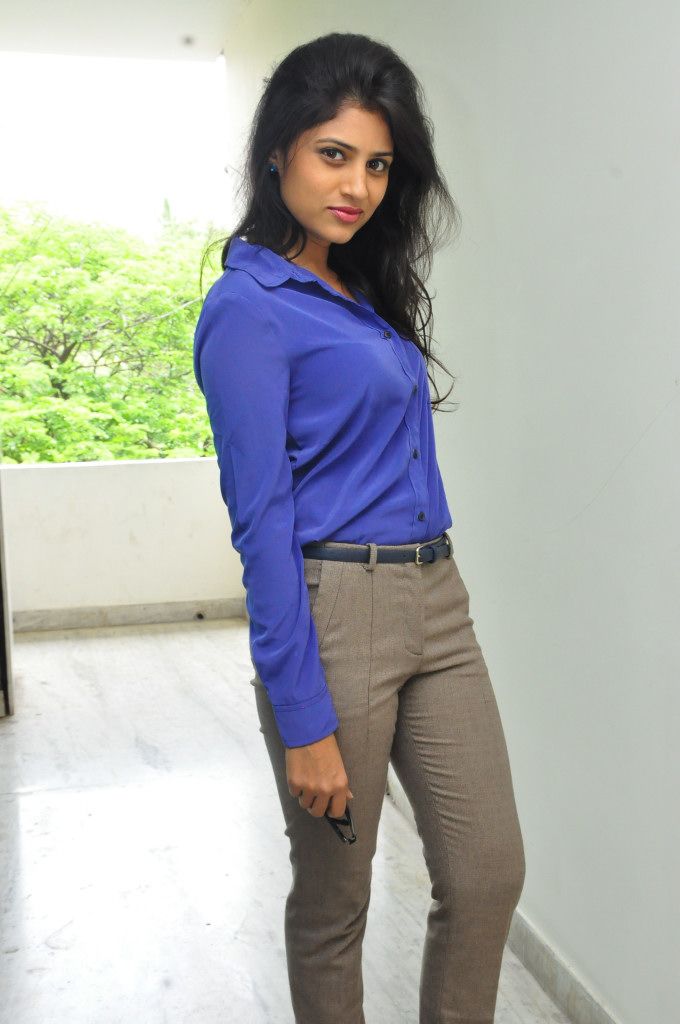 Shweta pandit sensuous stills