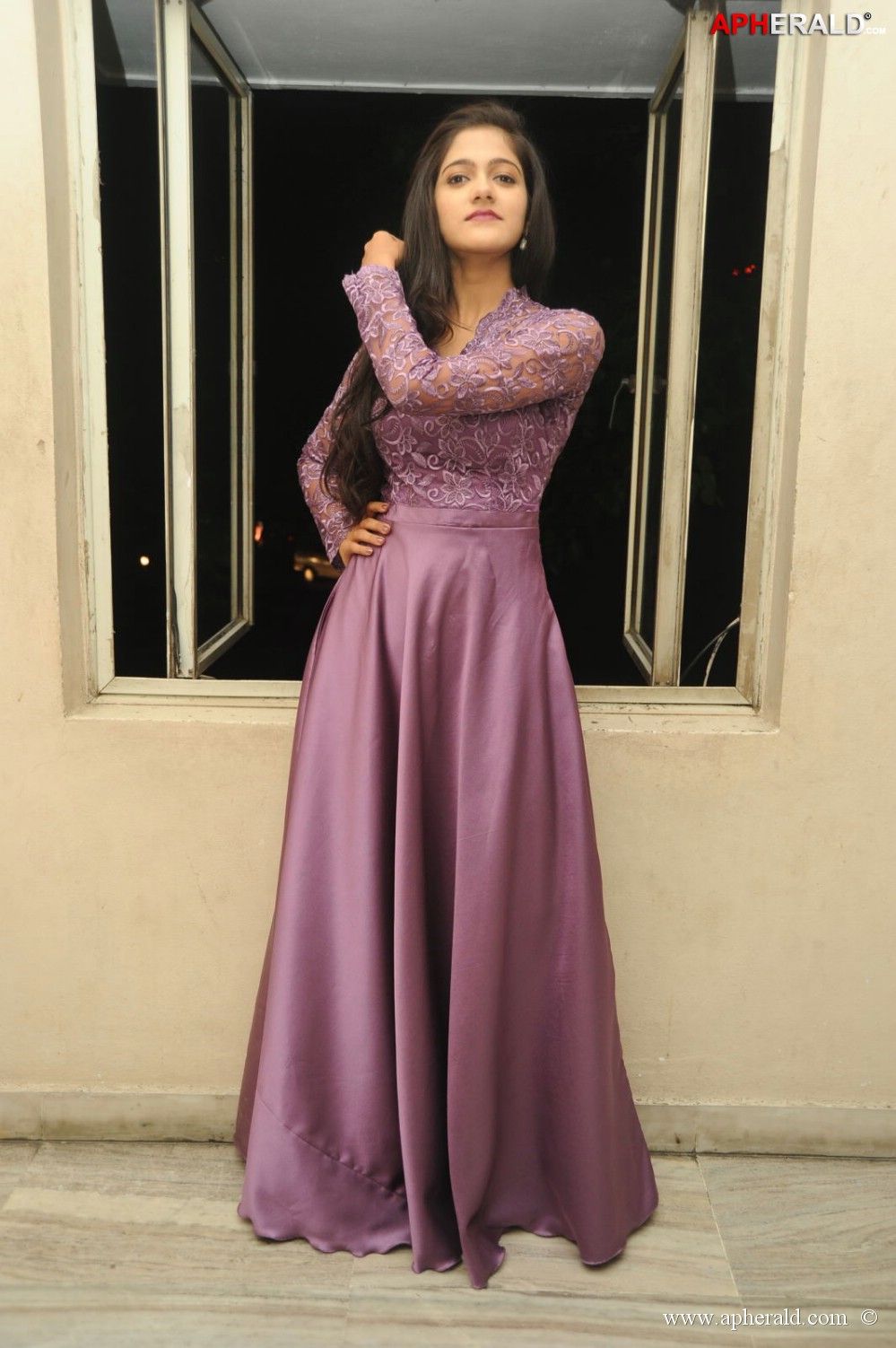 Simran Chowdary Photos
