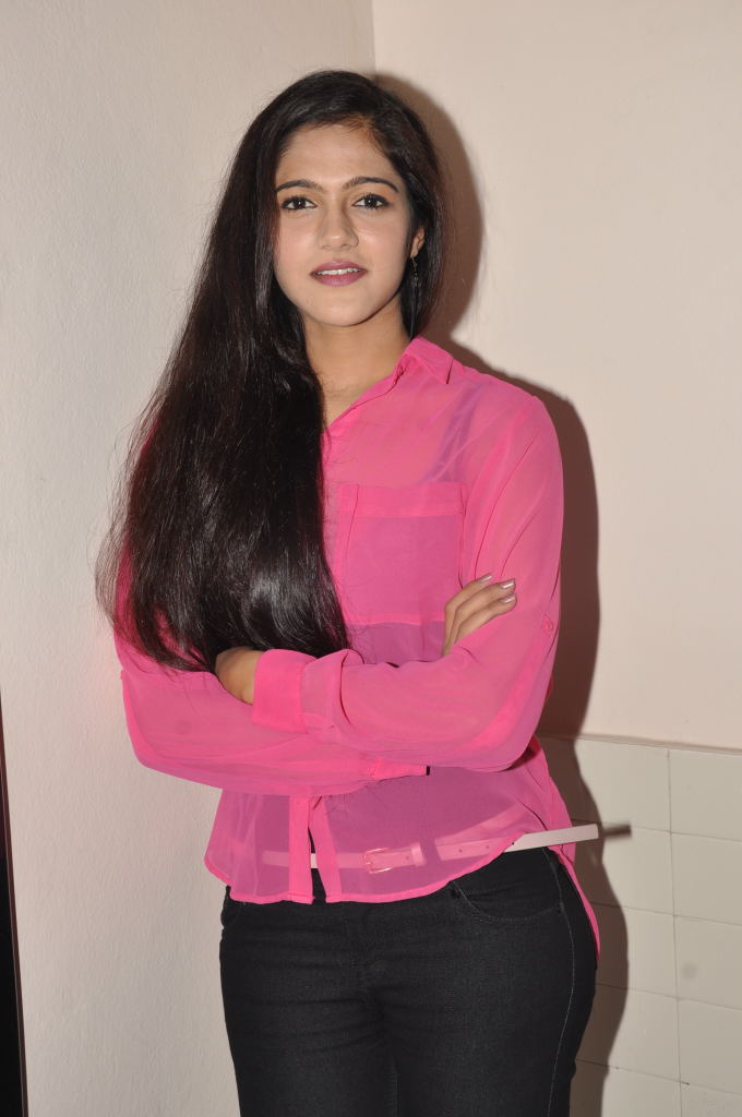 Simran Stills
