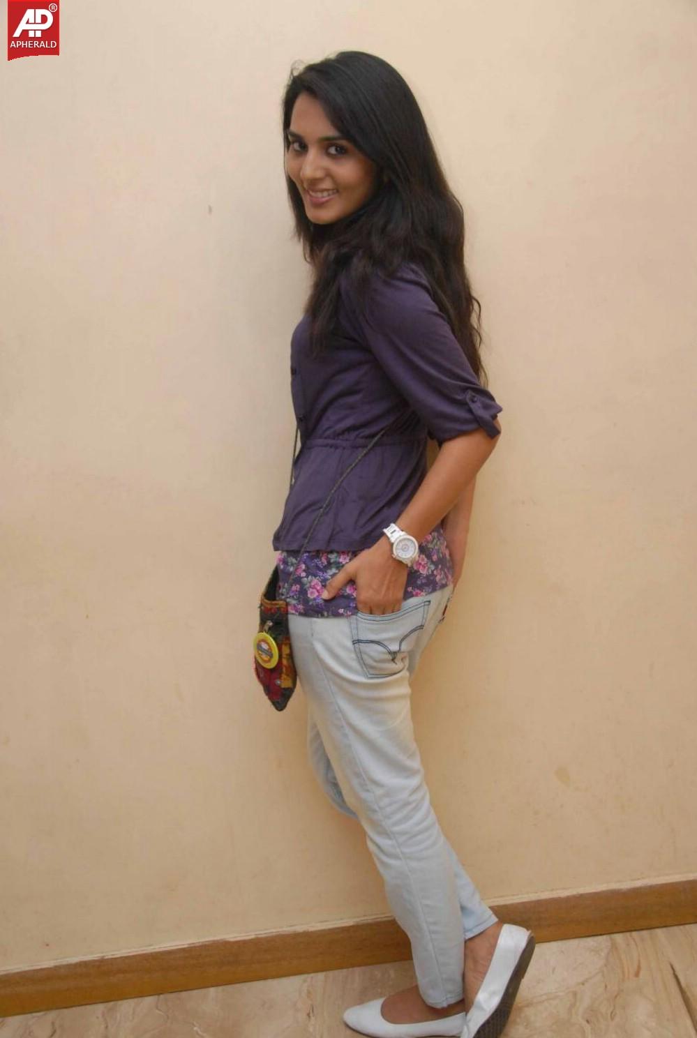 Sindhu Lokanath New Stills