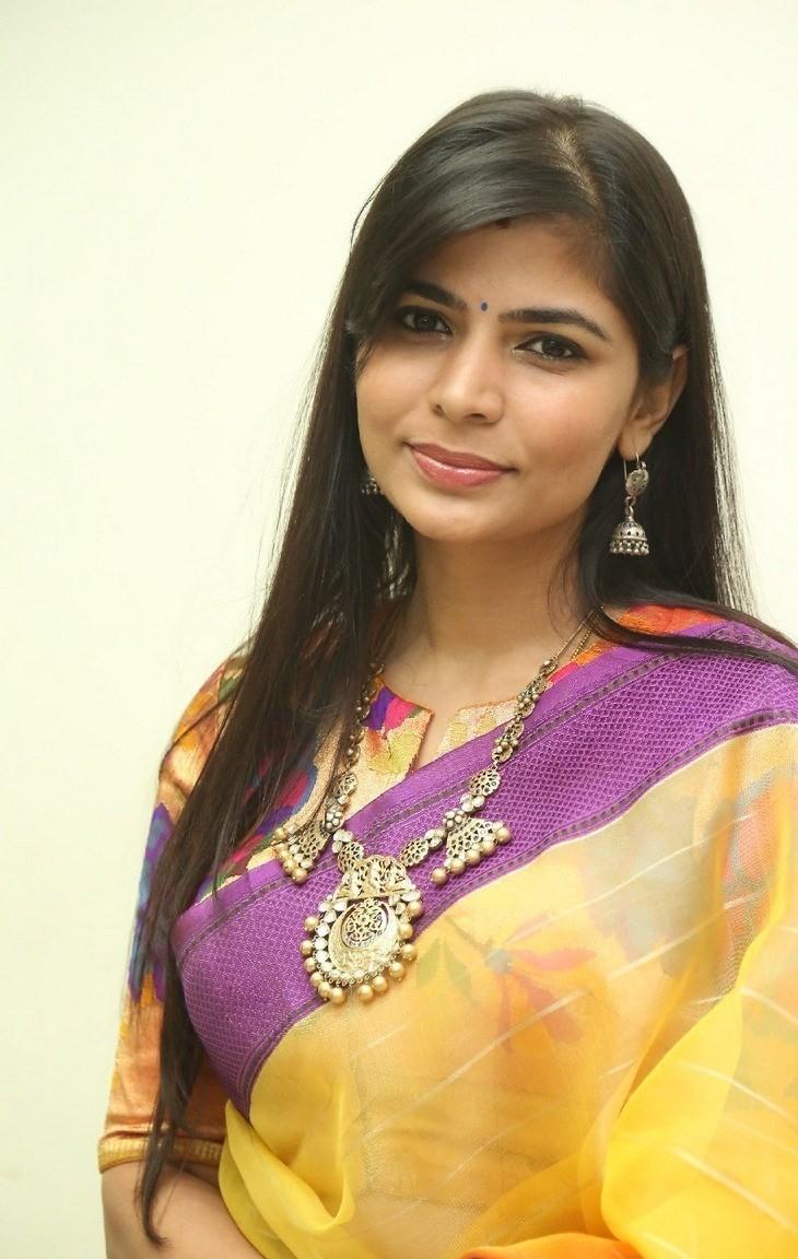 Singer Chinmayi Sripada Saree Stills