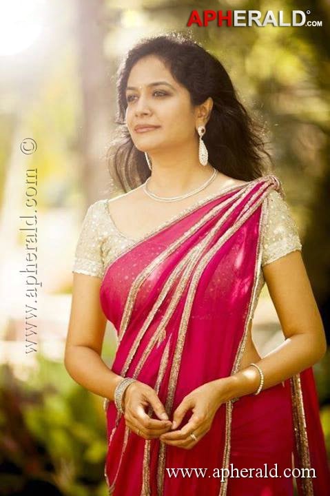 Singer Sunitha Latest Pics