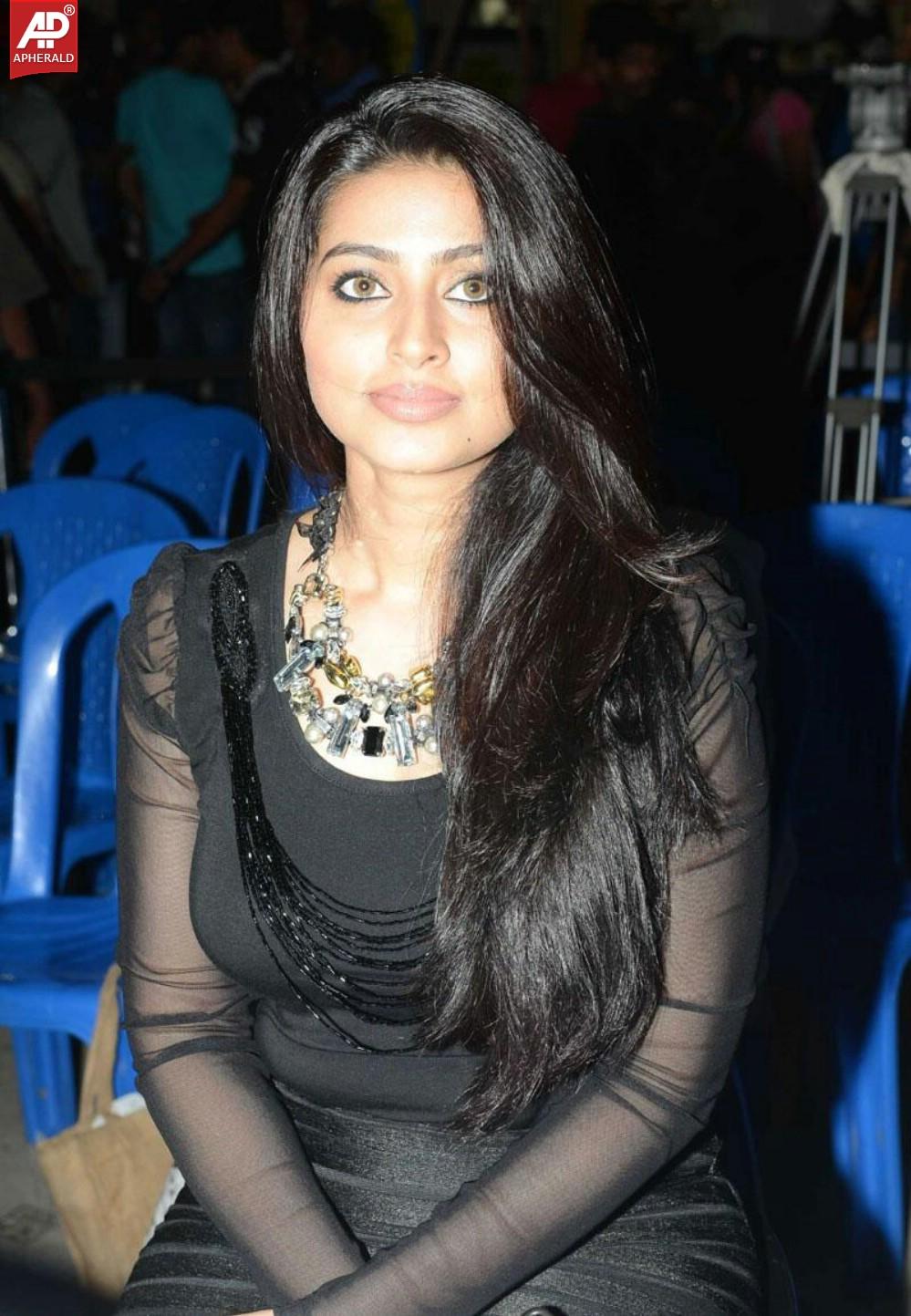 Sneha Latest Photos