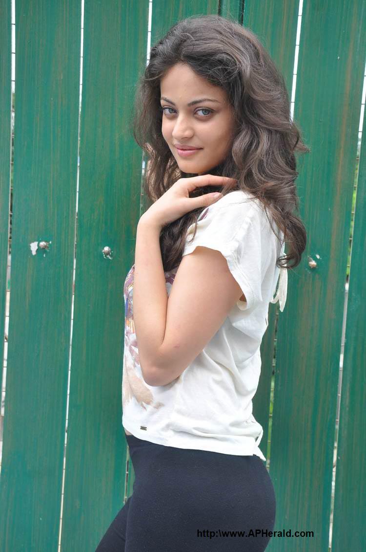Sneha Ullal