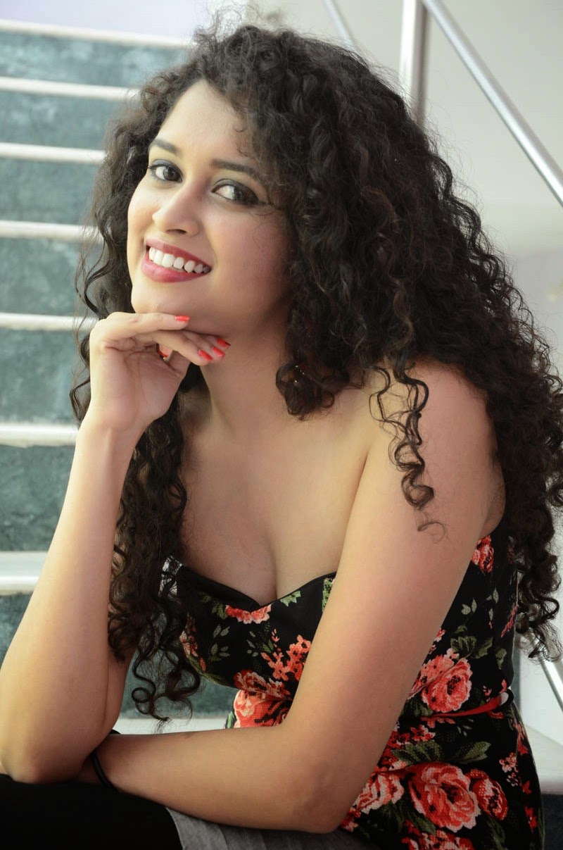 Soumya Sukumar Latest Photo Shoot