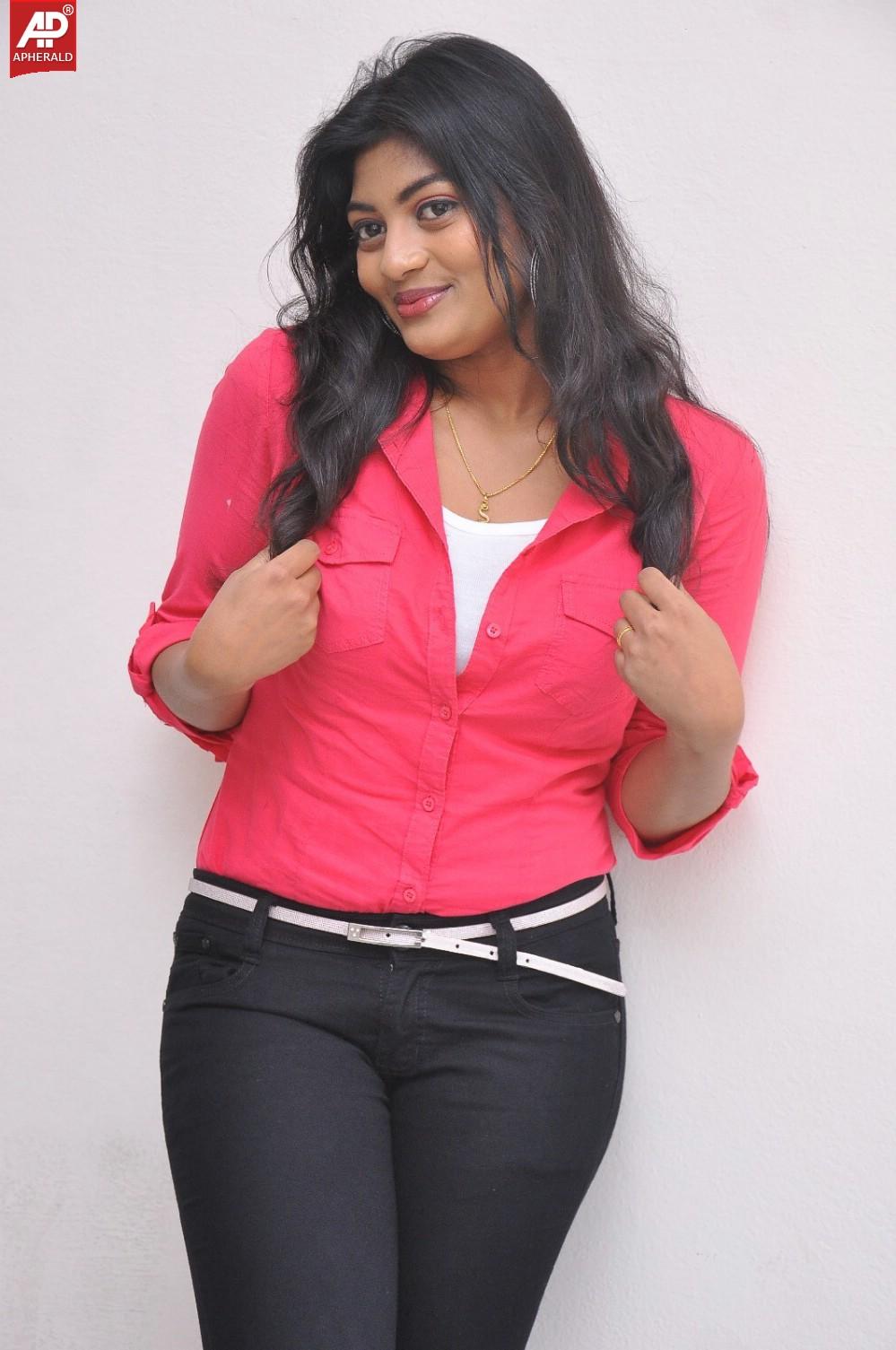 Sowmya Latest Pics