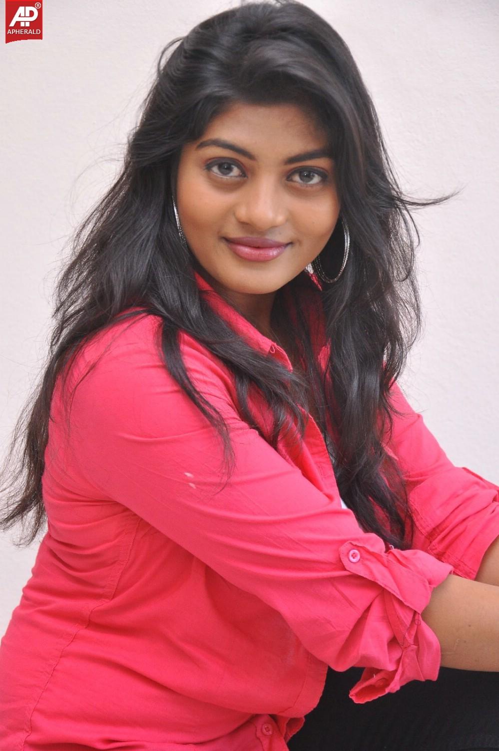 Sowmya Latest Pics