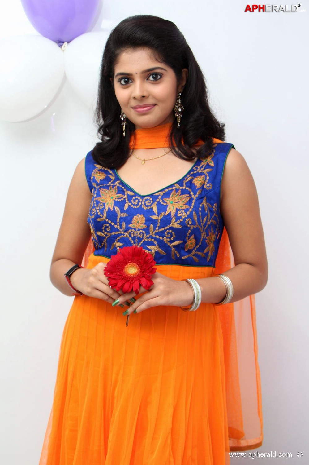 Sravya Latest Photos