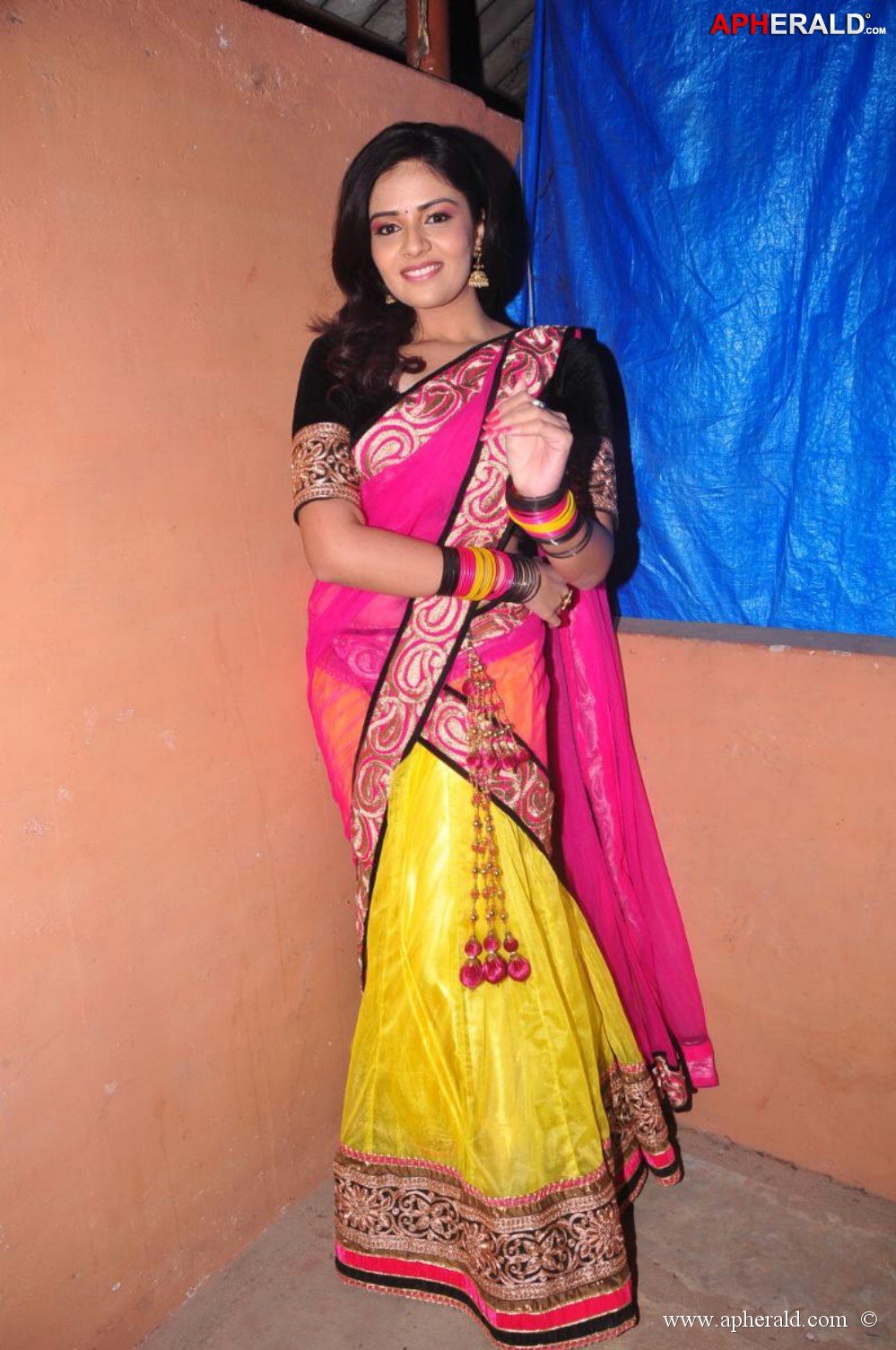 Sri mukhi New Photos