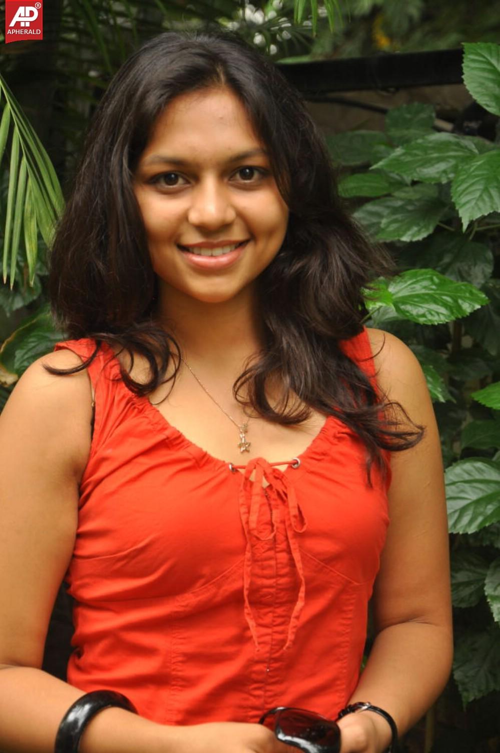 Sri Ramya New Stills