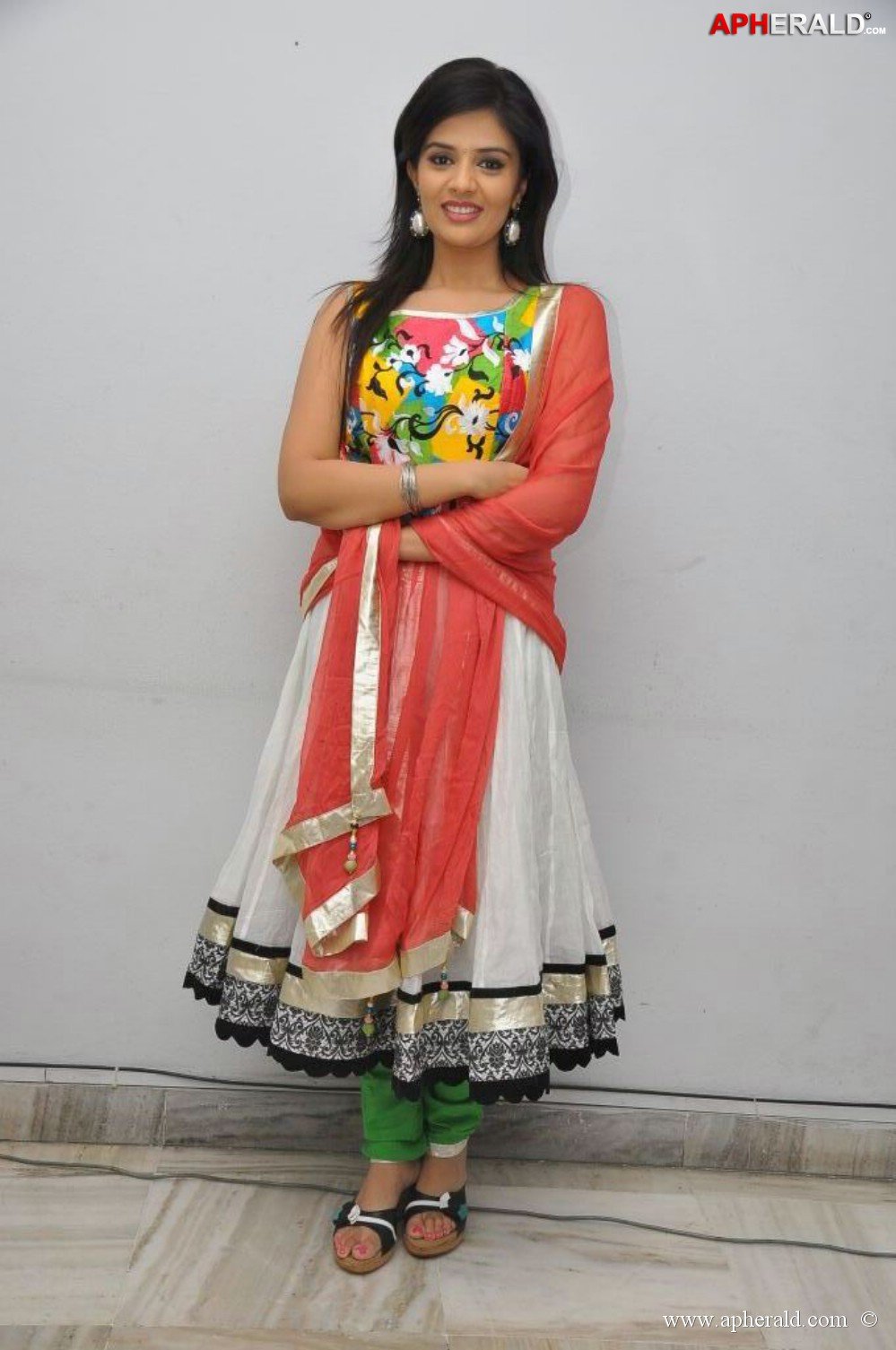 Srimukhi Latest Gallery