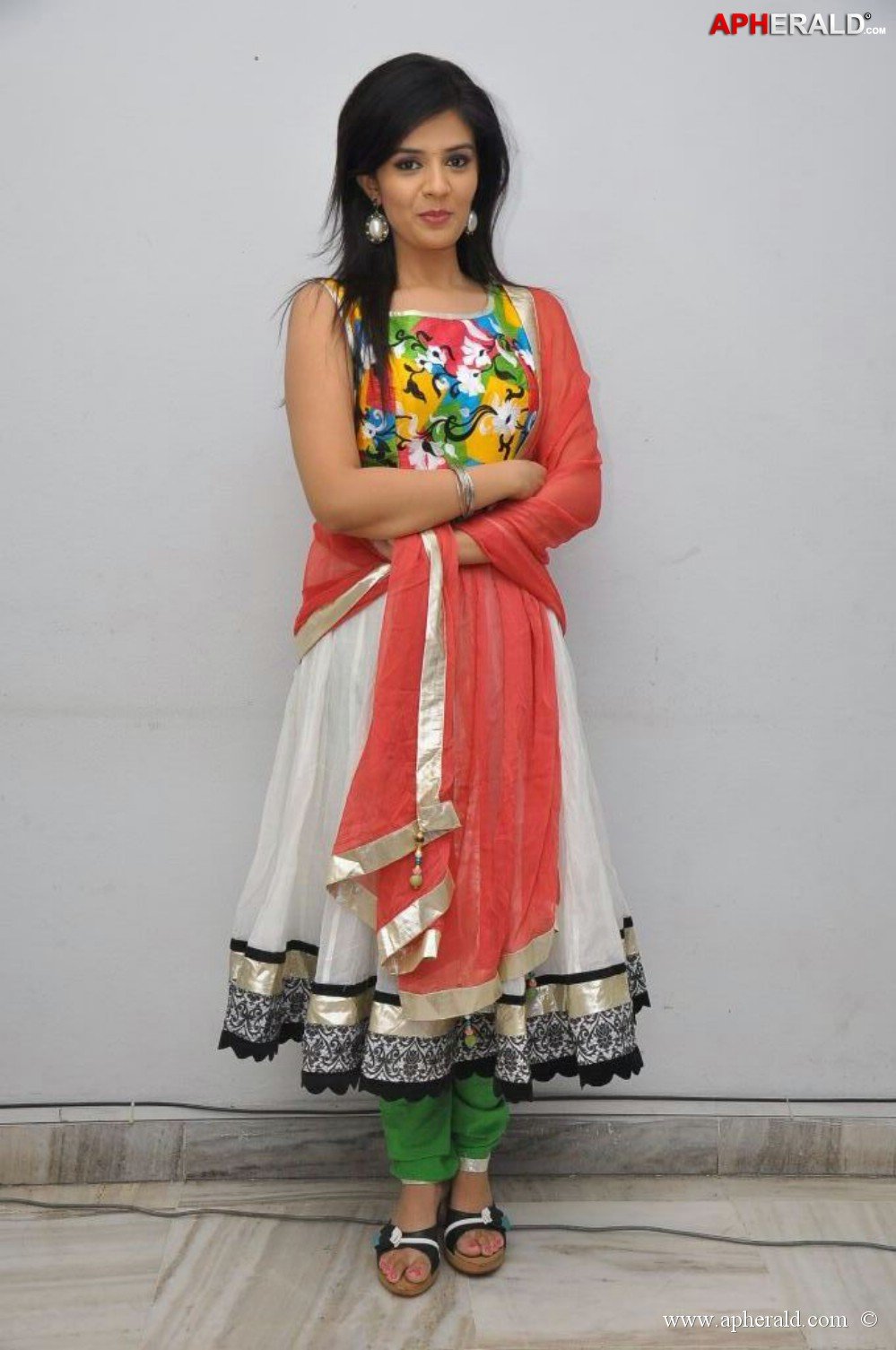 Srimukhi Latest Gallery