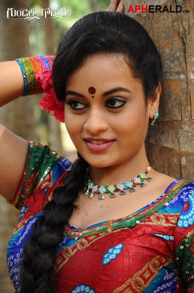 Suja Varunee