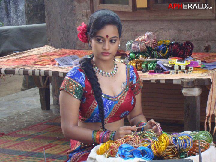 Suja Varunee