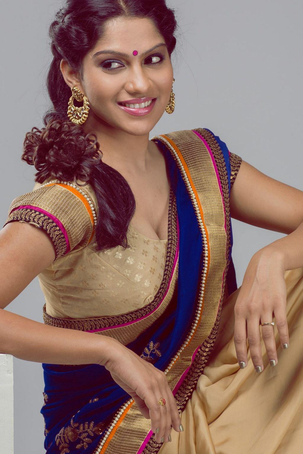 Swasika New Photo Stills