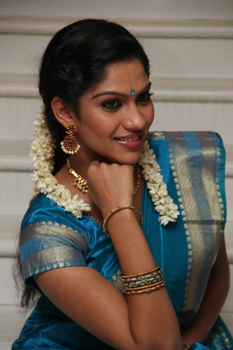 Swathika Latest Stills