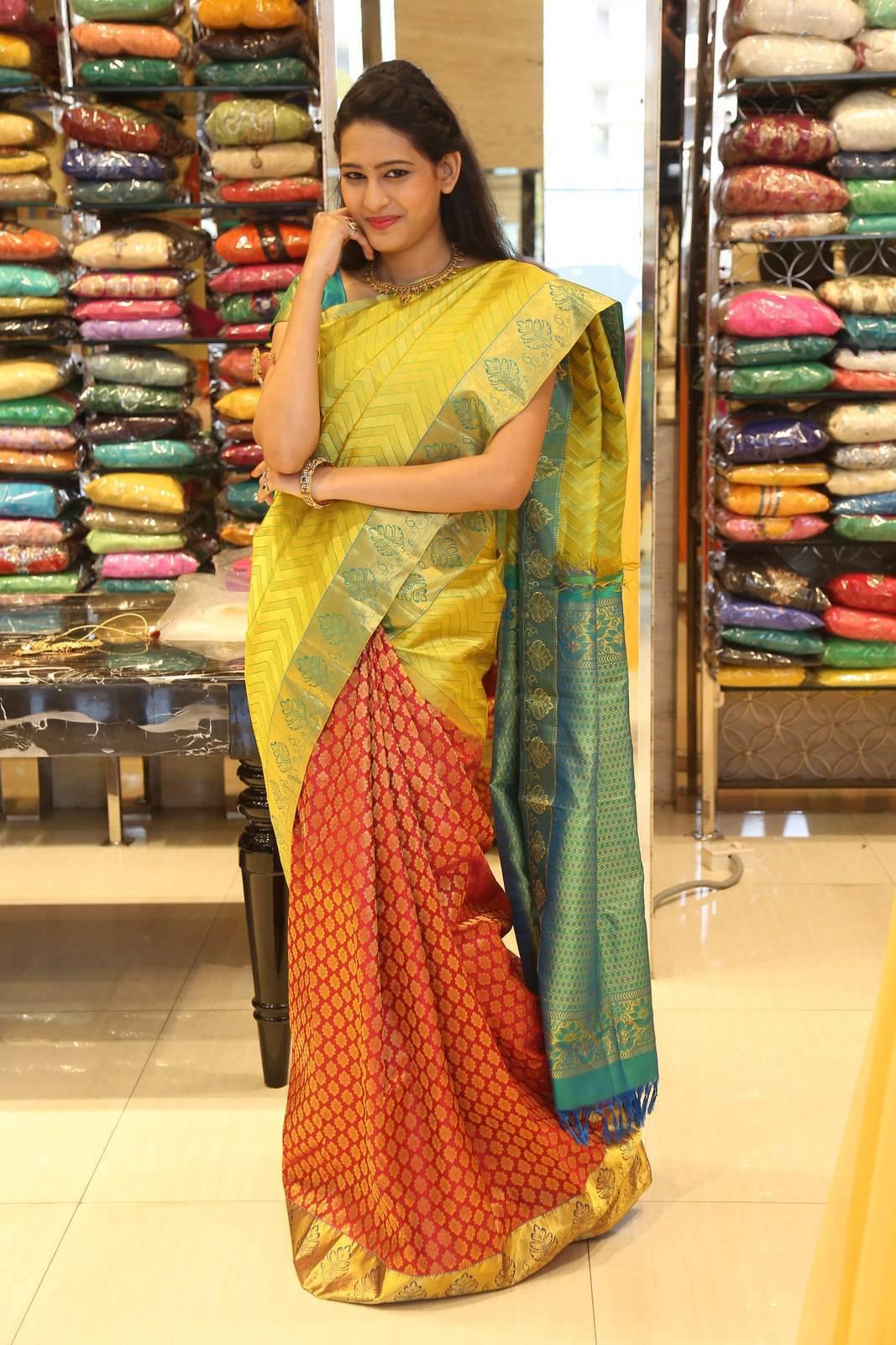 Swetha Jadhav Saree Photos At CMR Designer Bridal Collection