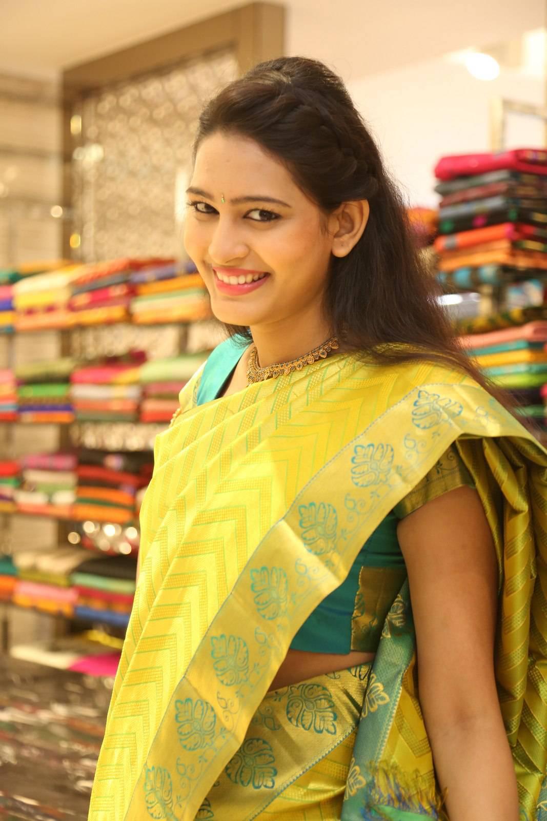 Swetha Jadhav Saree Photos At CMR Designer Bridal Collection