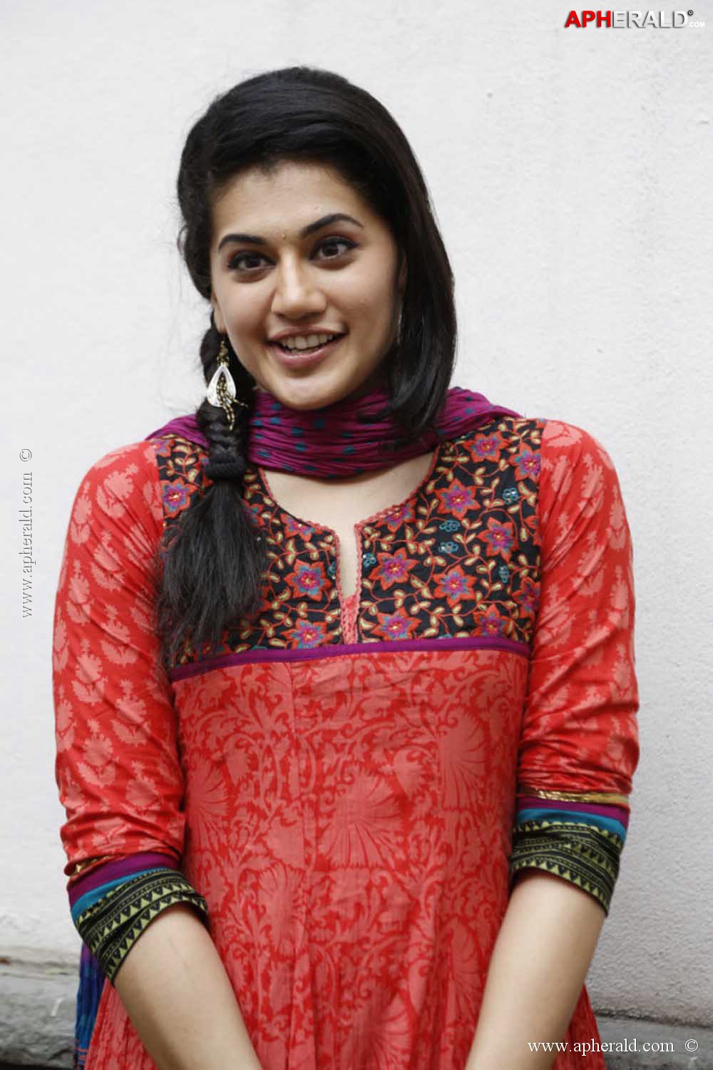 Taapsee Cute Pics