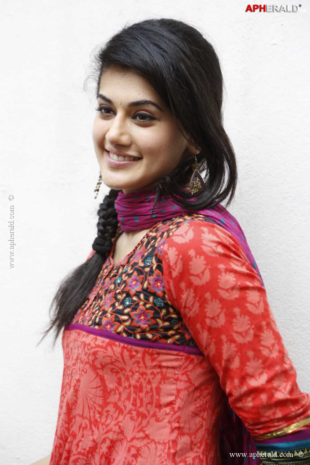 Taapsee Cute Pics