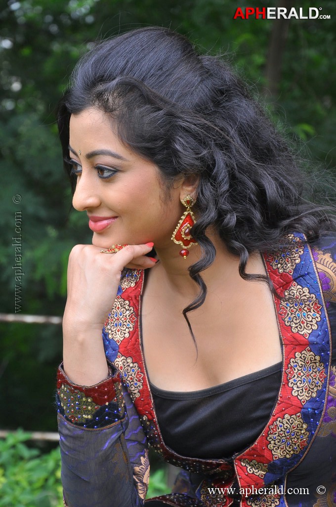 Tanishka Latest Stills