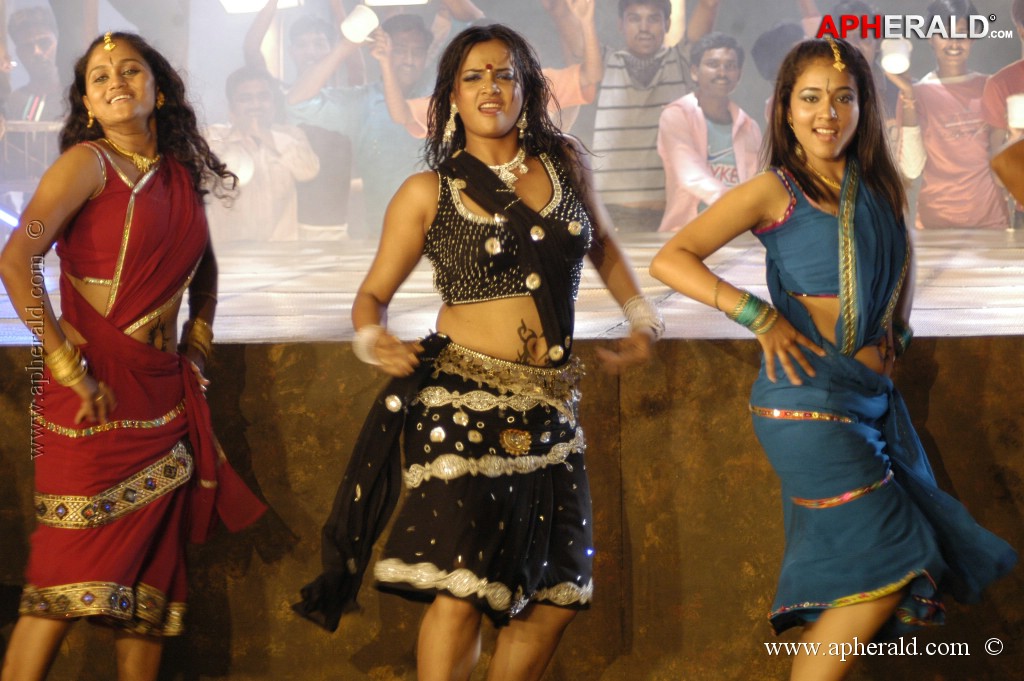 Tanu Roy Spicy Photos