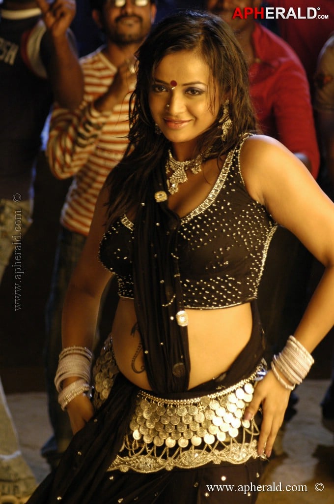 Tanu Roy Spicy Photos
