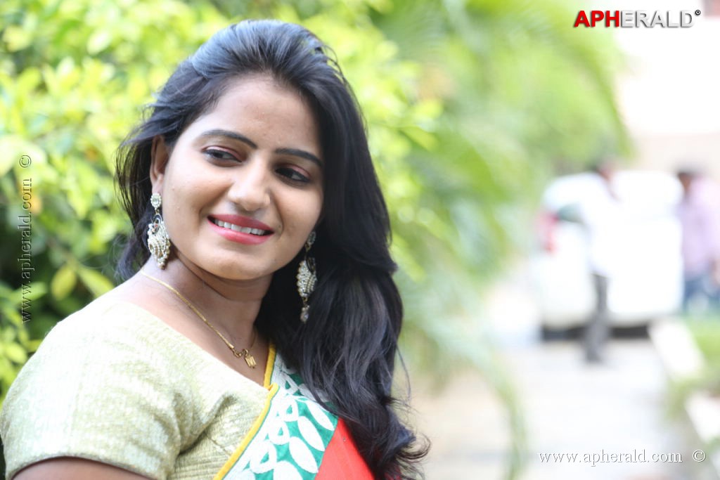 Tanusha Spicy Stills