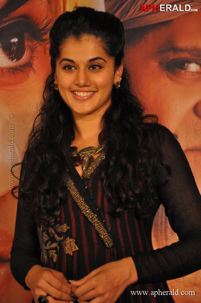 Tapsee New Stills
