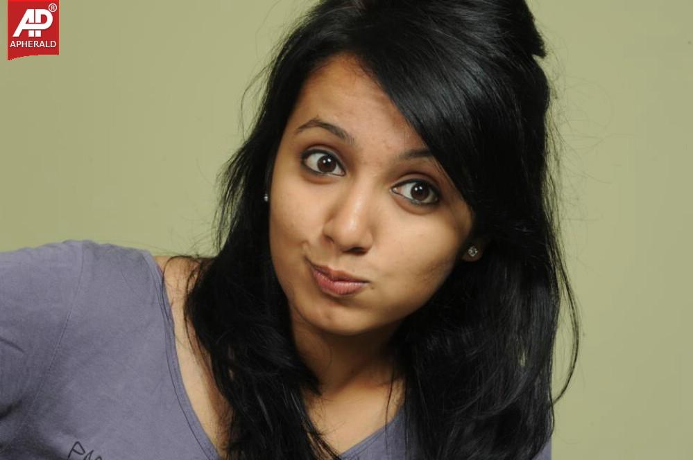 Tejaswi Madivada Photo Gallery