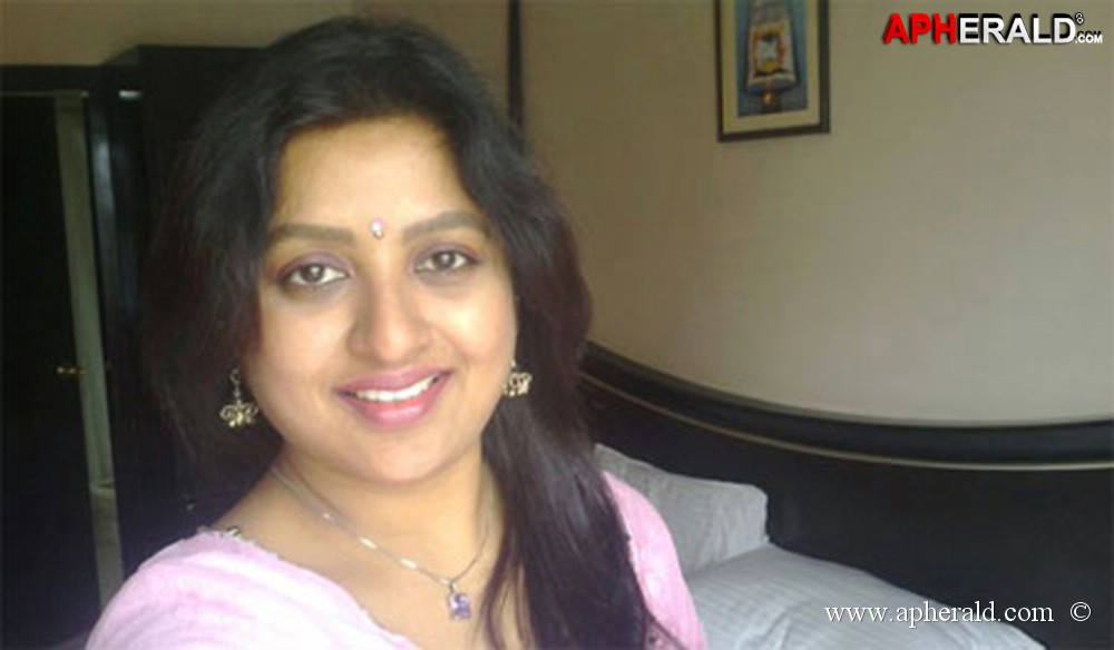 Telugu Actress Sana Pics