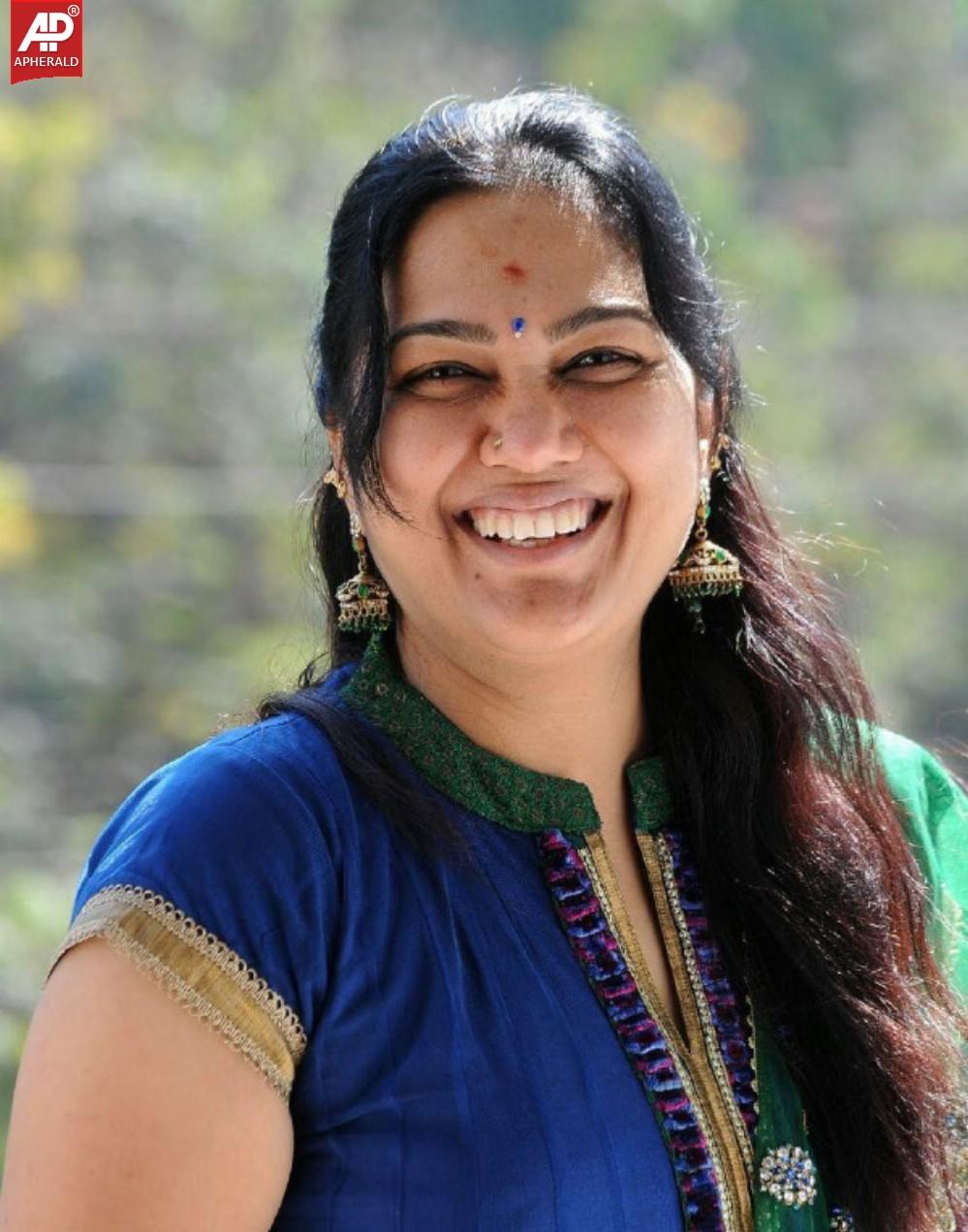 Telugu Artist Hema Aunty Images