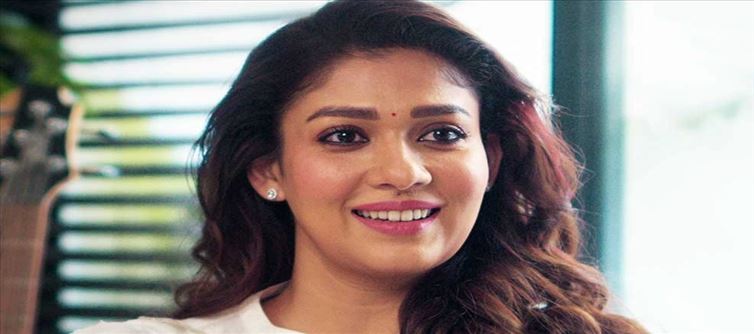 അന്ന് ഫാസിൽ സർ ദേഷ്യത്തിൽ ഷൂട്ടിങ് നിർത്തി പോയി; ഓർമകൾ പങ്കുവച്ച് നടി നയൻതാര!