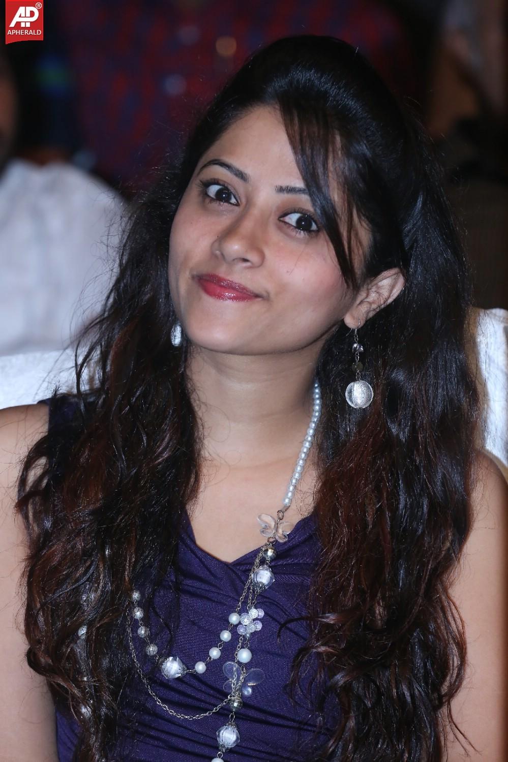 TV Actress Lahari Photos