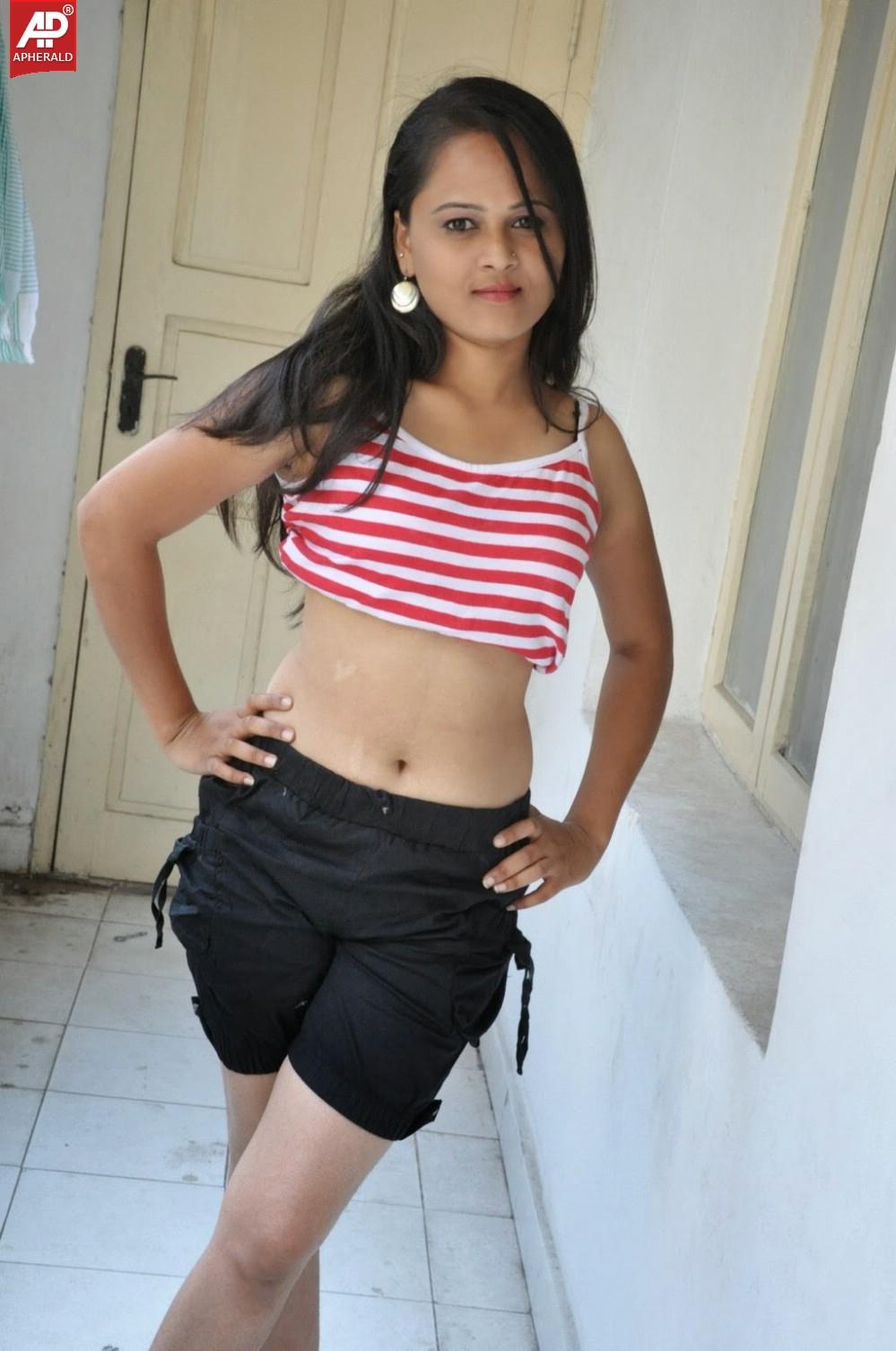 Usha Hot n Spicy Stills