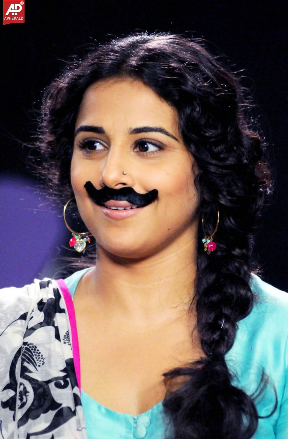 Vidya Balan's Look Is Too Mooch To Handle