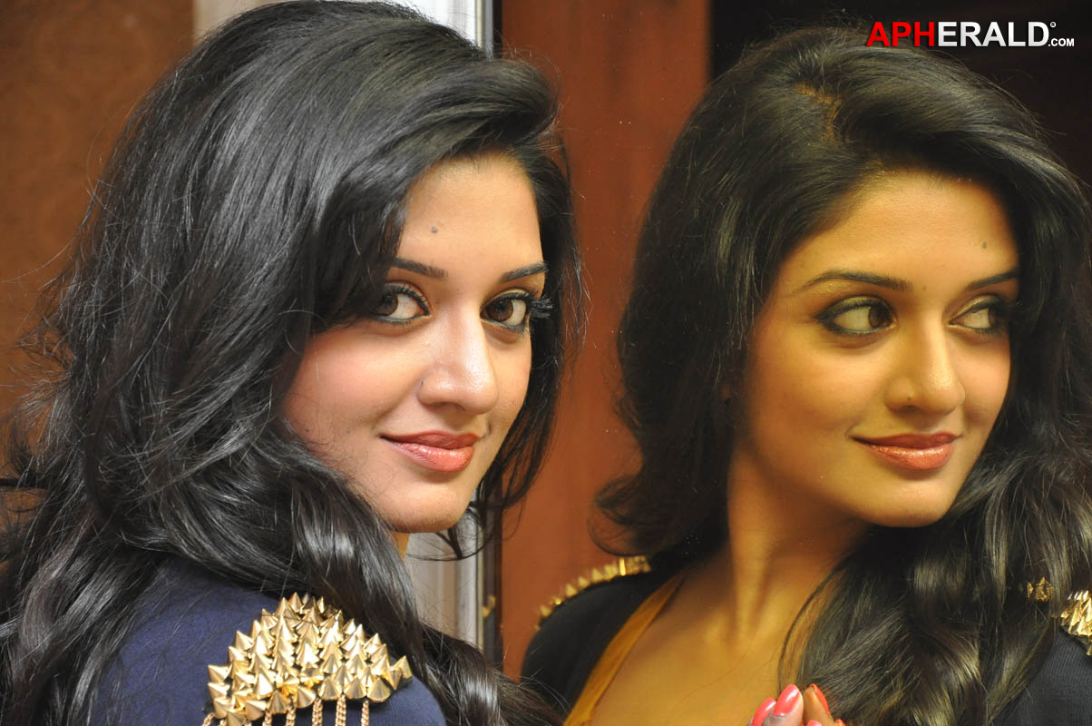 Vimala Raman Stills