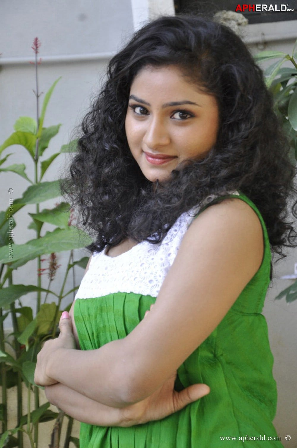Vishnu Priya Photos