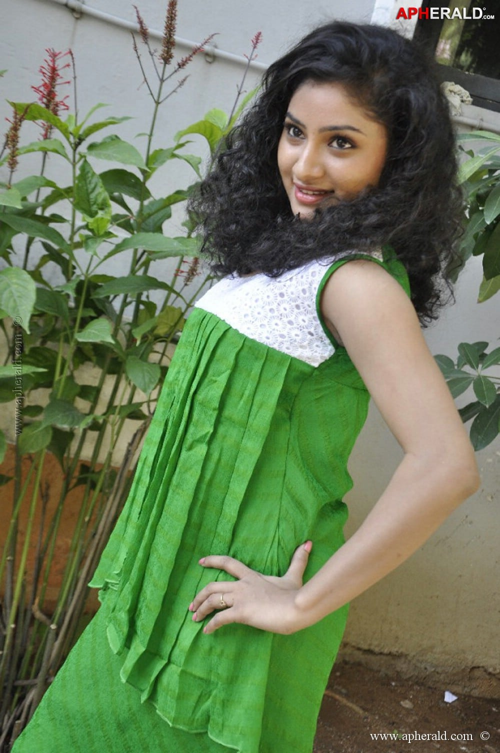 Vishnu Priya Photos