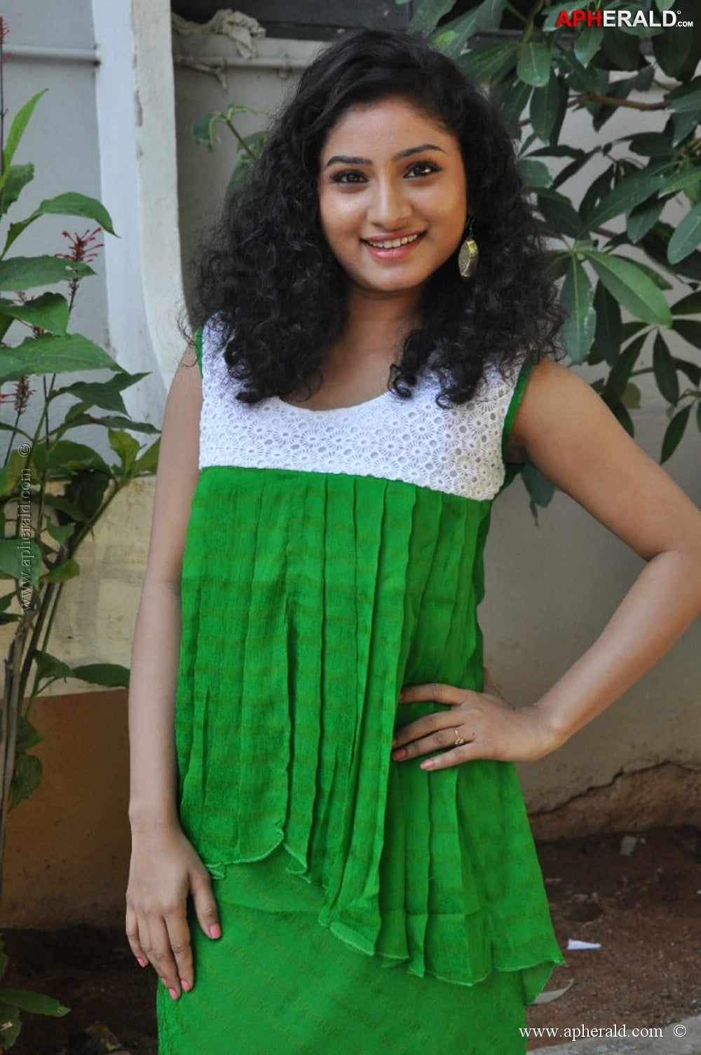 Vishnu Priya Photos