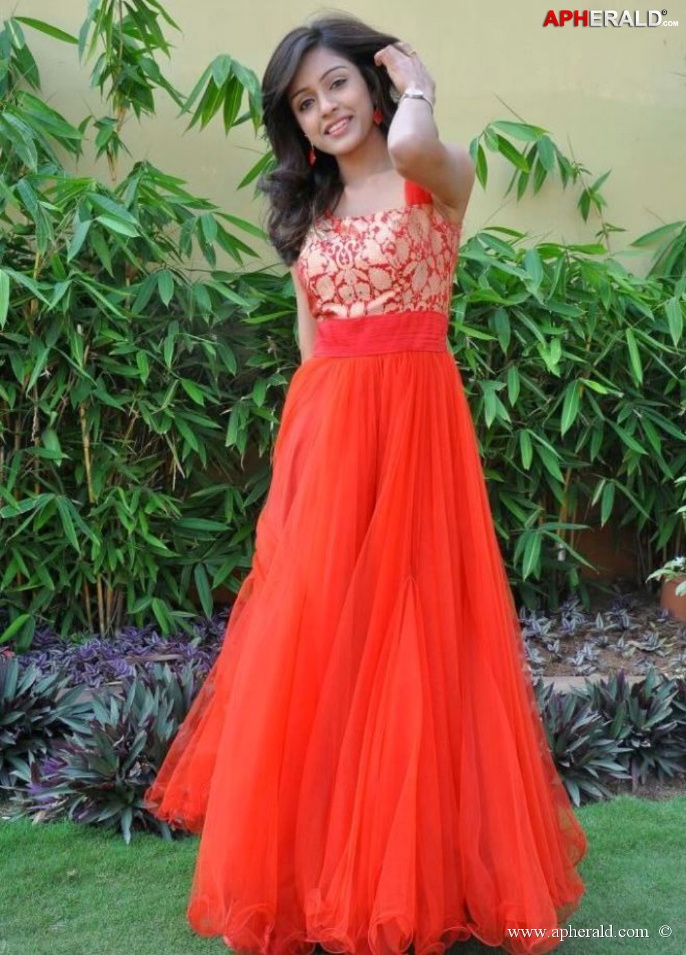 Vithika Sheru Latest Photos