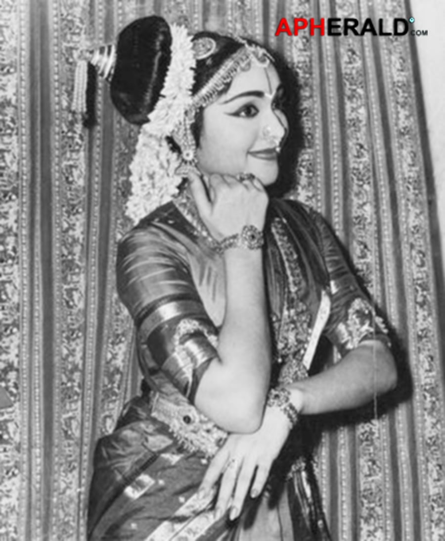 Vyjayanthimala Photos