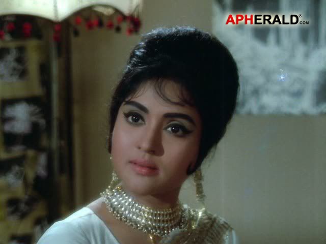 Vyjayanthimala Photos