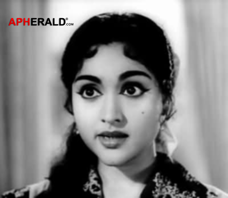 Vyjayanthimala Photos