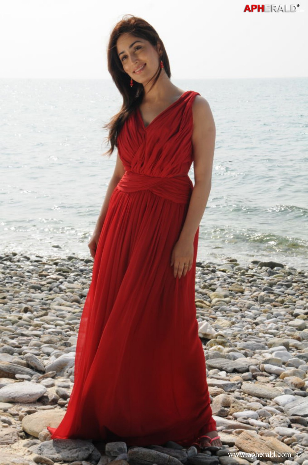 Yami Gautam New Photos